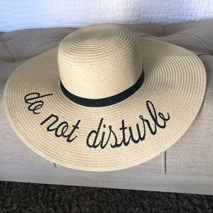 Francesca’s Floppy Sun Hat